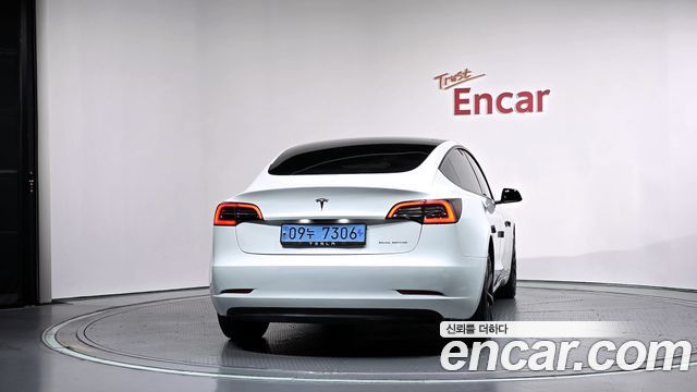 Tesla Model 3 Long Range AWD 2021 — фото 4