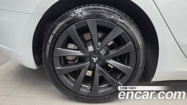 Tesla Model 3 Long Range AWD 2021 — фото 5