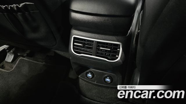 Hyundai Santa Fe Diesel 2.2 4WD Prestige 2021 — фото 30