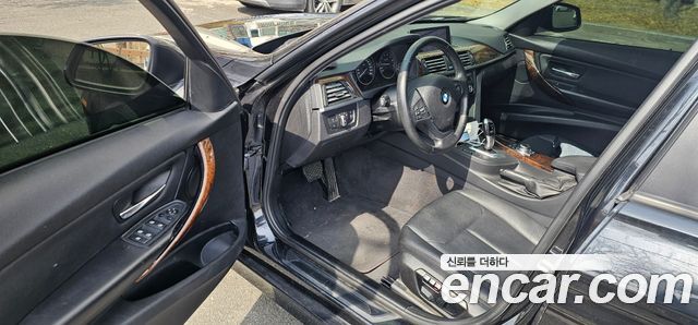 BMW 3 Series (F30) 320i 2012 — фото 8