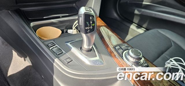 BMW 3 Series (F30) 320i 2012 — фото 19