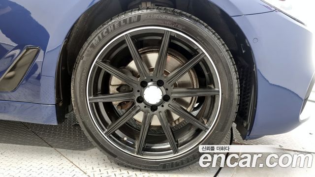BMW 5 Series (G30) 520i Luxury 2018 — фото 5