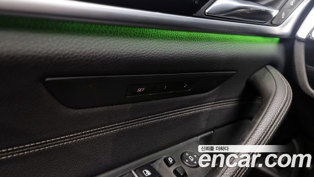 BMW 5 Series (G30) 520i Luxury 2018 — фото 17