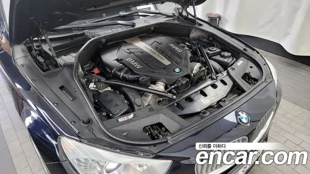 BMW 5 Series GT (F07) GT 50i xDrive 2012 — фото 6