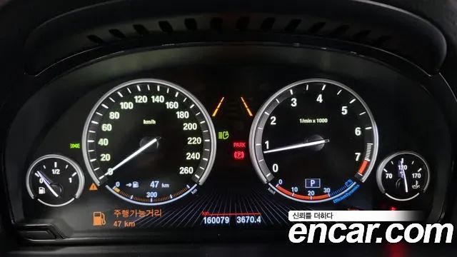 BMW 5 Series GT (F07) GT 50i xDrive 2012 — фото 8