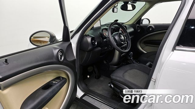 MINI Cooper D Countryman SE 1st 2014 — фото 10