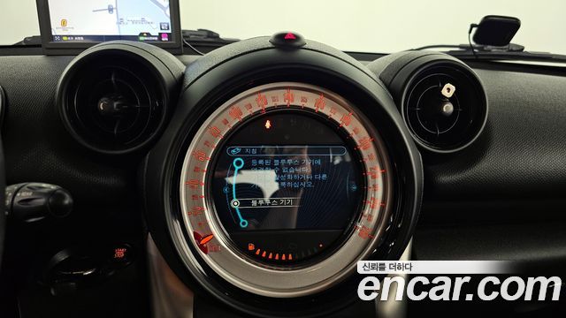 MINI Cooper D Countryman SE 1st 2014 — фото 17