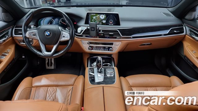 BMW 7 Series (G11) 740d xDrive M Sport 2017 — фото 7