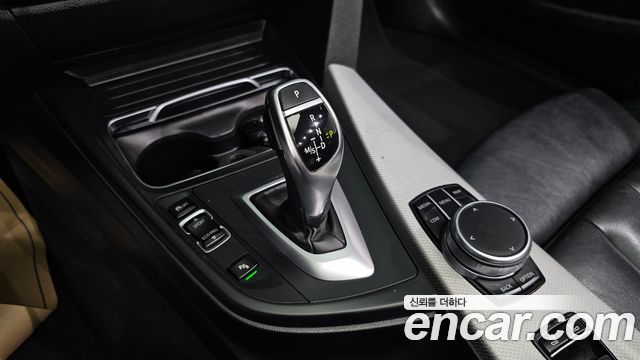 BMW 4 Series (F32) 428i M Sport Convertible 2017 — фото 9