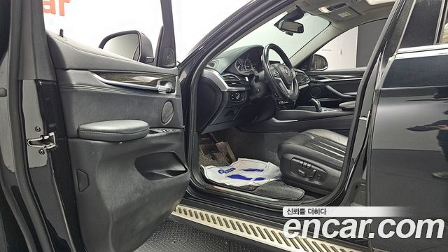 BMW X6 (F16) xDrive 30d 2015 — фото 10