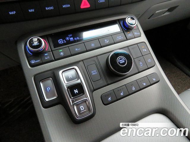 Hyundai Palisade Gasoline 3.8 2WD Le Blanc 2024 — фото 15