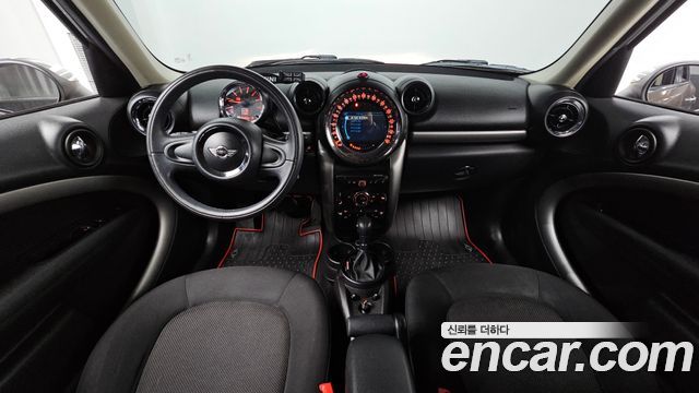 MINI Cooper D Countryman Standard 1st 2015 — фото 7