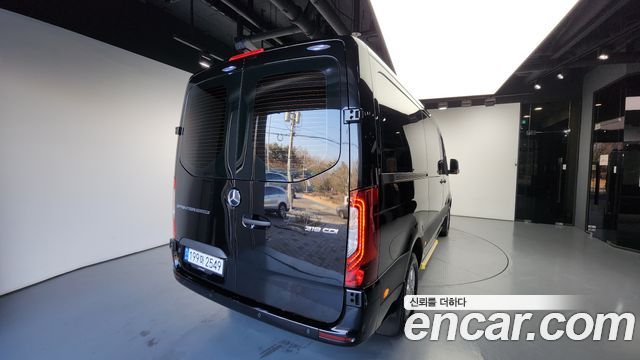 Mercedes-Benz Sprinter 3.0 Diesel W907 2022 — фото 4
