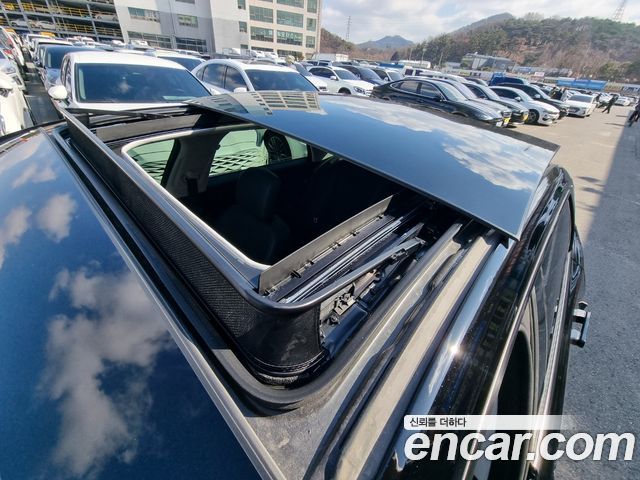 Hyundai Grandeur (GN7) 3.5 Gasoline 2WD Calligraphy 2023 — фото 22