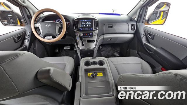 Hyundai Grand Starex School Bus LPi 2021 — фото 7