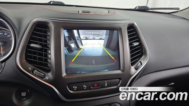 Jeep Cherokee (KL) 3.2 Trailhawk AWD 2020 — фото 15