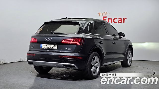 Audi Q5 (FY) 45 TFSI Quattro Premium 2020 — фото 2
