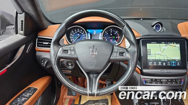 Maserati Ghibli 3.0 Diesel 3rd 2017 — фото 13