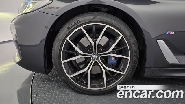 BMW 5 Series (G30) 530i xDrive M Sport Package 2023 — фото 5