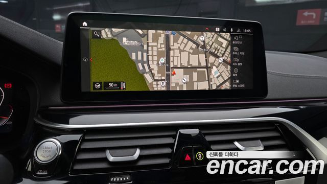 BMW 5 Series (G30) 530i xDrive M Sport Package 2023 — фото 14