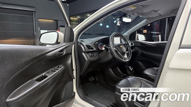 Chevrolet Spark LT 2019 — фото 11