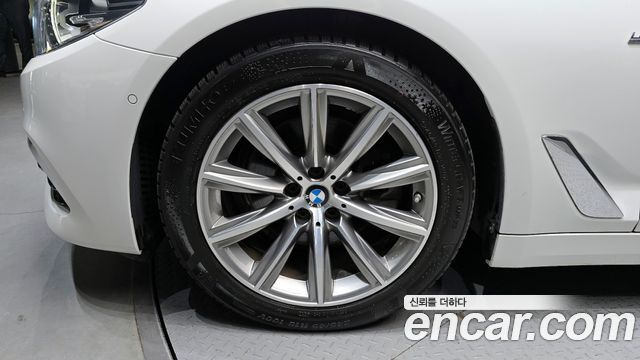 BMW 5 Series (G30) 520i Luxury 2018 — фото 5