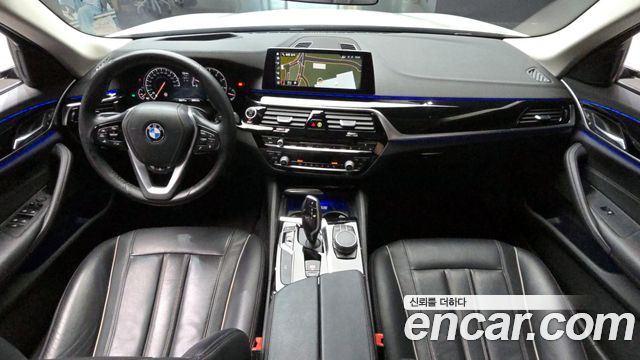 BMW 5 Series (G30) 520i Luxury 2018 — фото 7
