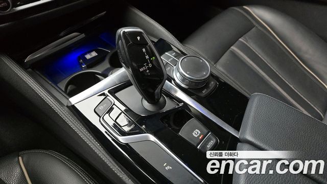 BMW 5 Series (G30) 520i Luxury 2018 — фото 9
