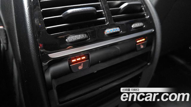 BMW 5 Series (G30) 520i Luxury 2018 — фото 16