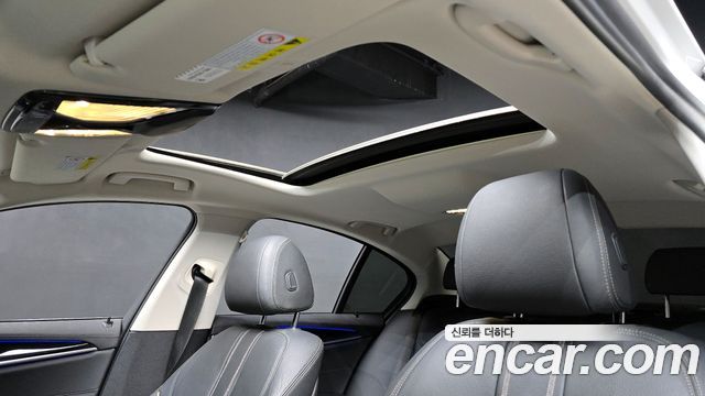 BMW 5 Series (G30) 520i Luxury 2018 — фото 19