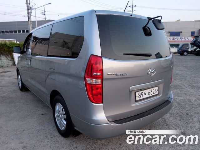Hyundai Grand Starex Van 3-Seater Smart 2021 — фото 3