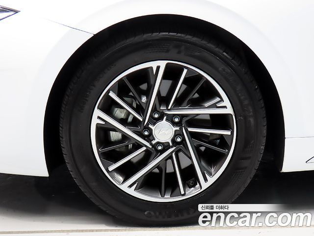 Hyundai Grandeur (IG) 2.5 Premium Choice 2021 — фото 24