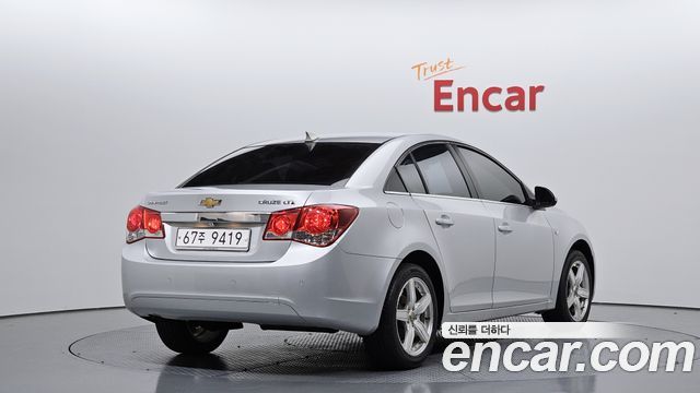 Chevrolet Cruze 1.8 LTZ+ 2011 — фото 2