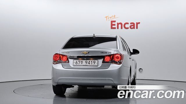 Chevrolet Cruze 1.8 LTZ+ 2011 — фото 4