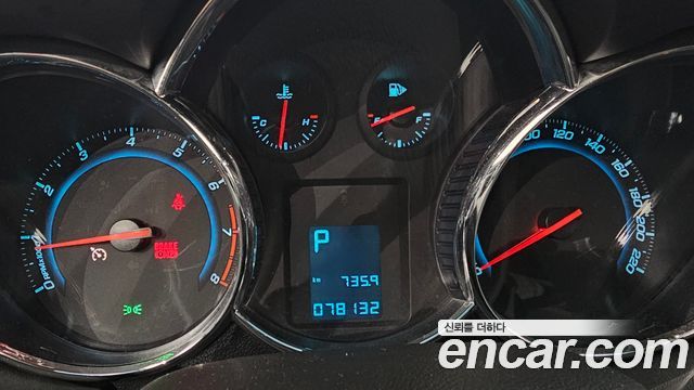 Chevrolet Cruze 1.8 LTZ+ 2011 — фото 8