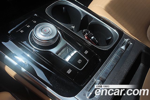 Kia Carnival (IV) Gasoline 7-Seater Signature 2023 — фото 9
