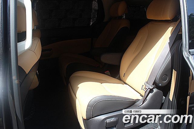 Kia Carnival (IV) Gasoline 7-Seater Signature 2023 — фото 15