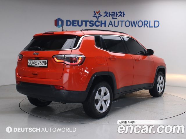 Jeep Compass (II) 2.4 Longitude AWD 2019 — фото 2