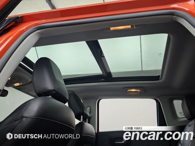 Jeep Compass (II) 2.4 Longitude AWD 2019 — фото 22