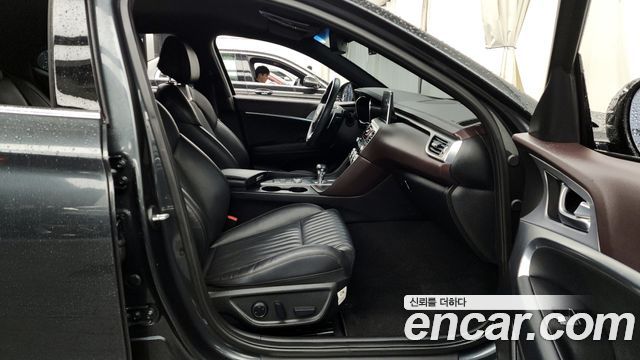 Genesis G70 2.0T AWD Elite 2020 — фото 11
