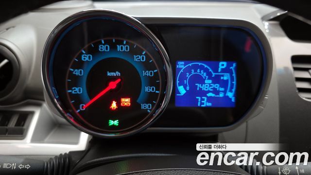 Chevrolet Spark Spark S LT 2014 — фото 8