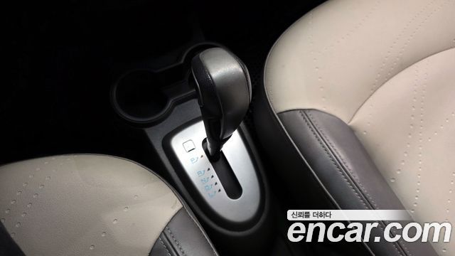 Chevrolet Spark Spark S LT 2014 — фото 9