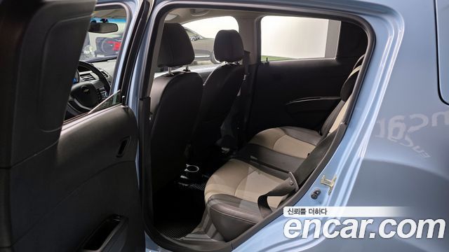 Chevrolet Spark Spark S LT 2014 — фото 11