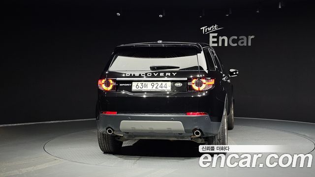 Land Rover Discovery Sport 2.0 TD4 SE 2016 — фото 4