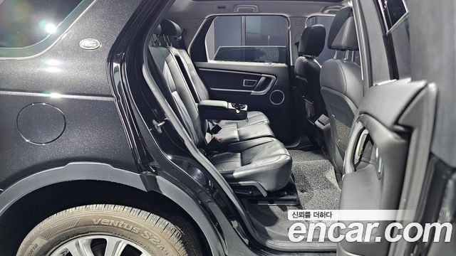 Land Rover Discovery Sport 2.0 TD4 SE 2016 — фото 12