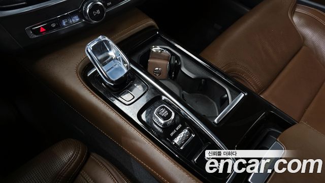 Volvo S90 T8 AWD Excellence 2020 — фото 9