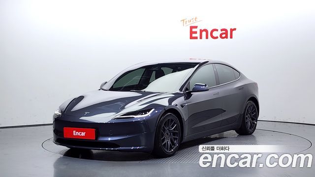 Tesla Model 3 Long Range AWD