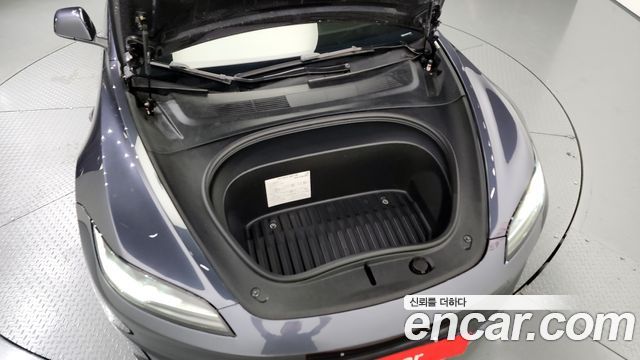 Tesla Model 3 Long Range AWD 2024 — фото 6