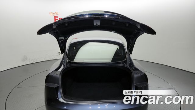 Tesla Model 3 Long Range AWD 2024 — фото 20