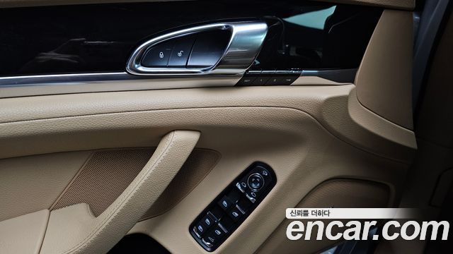 Porsche Panamera 3.6 AWD Edition 970 2016 — фото 16